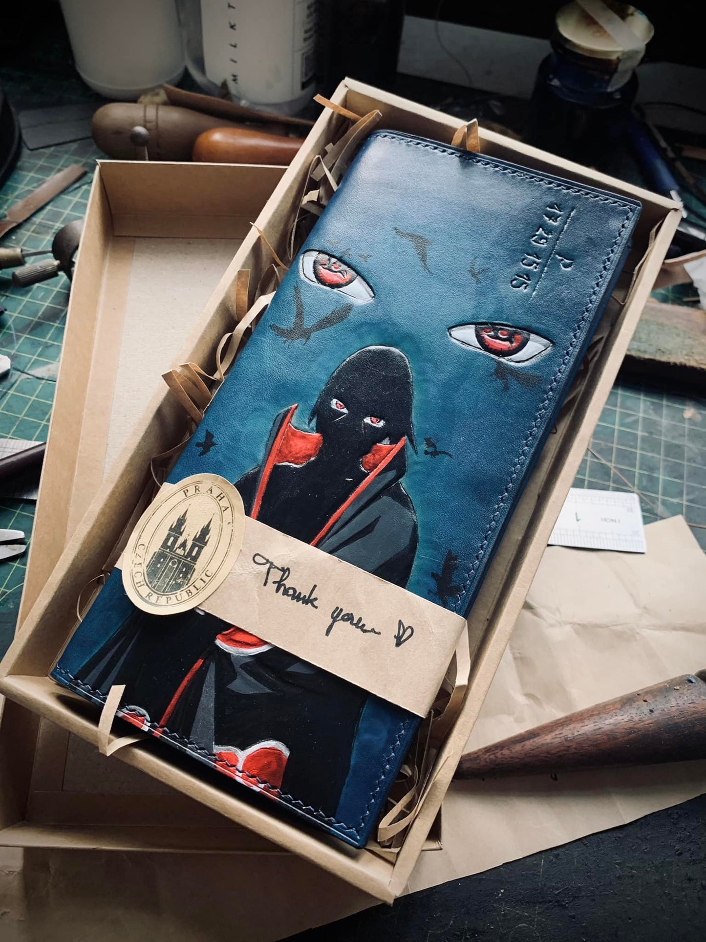 Billetera larga Itachi Uchiha