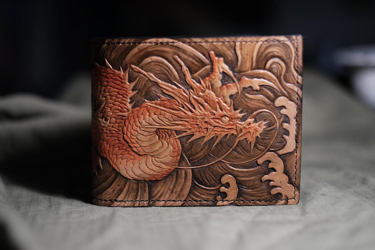 Monkey King mythology carved on a long wallet
